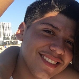 Meet your Posher, Joshua